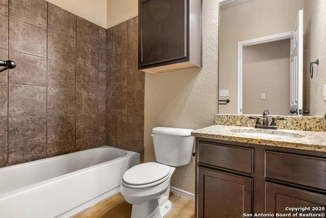 Image 10 of 19 For 1042 Carolyn