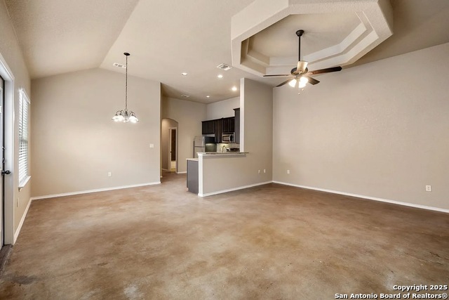 Image 15 of 19 For 1042 Carolyn