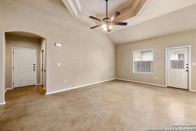 Image 5 of 19 For 1042 Carolyn