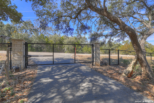 Image 8 of 74 For 150 Hidden  