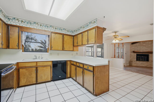 Image 10 of 39 For 10 Broken Ski Circle