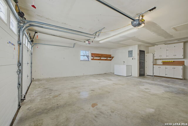 Image 25 of 39 For 10 Broken Ski Circle