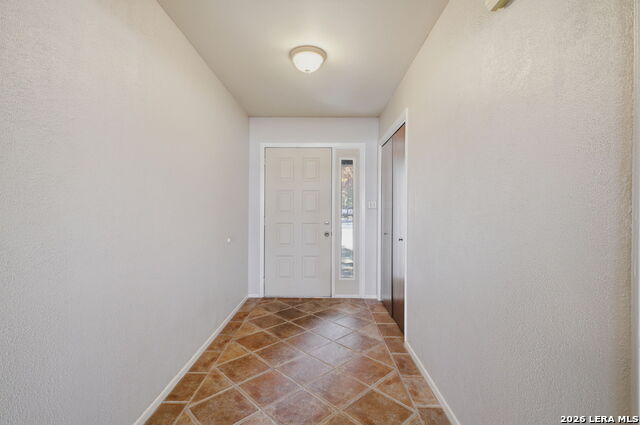 Image 5 of 39 For 10 Broken Ski Circle