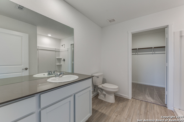 Image 16 of 24 For 11715 Blasting Way