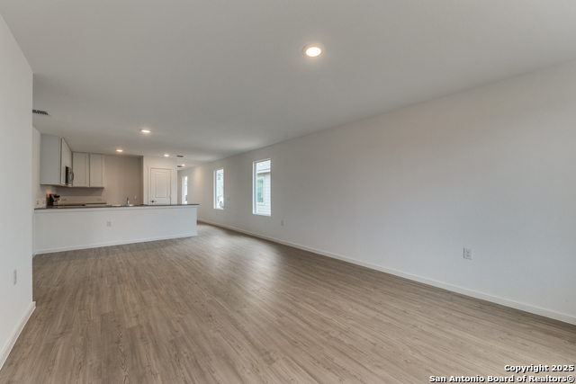 Image 4 of 24 For 11715 Blasting Way