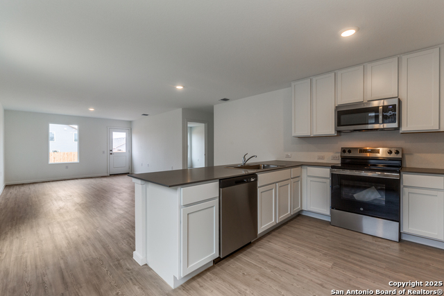 Image 6 of 24 For 11715 Blasting Way