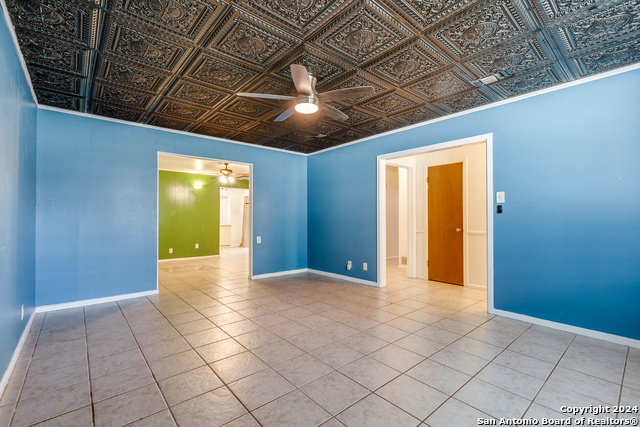 Image 10 of 25 For 123 Stardream Dr