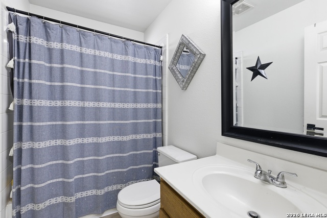 Image 17 of 20 For 2396 Medina Dr