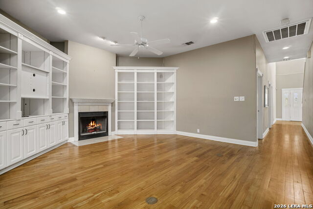 Image 9 of 49 For 16744 Windjammer