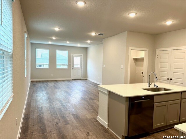 Image 11 of 17 For 9879 Chavaneaux