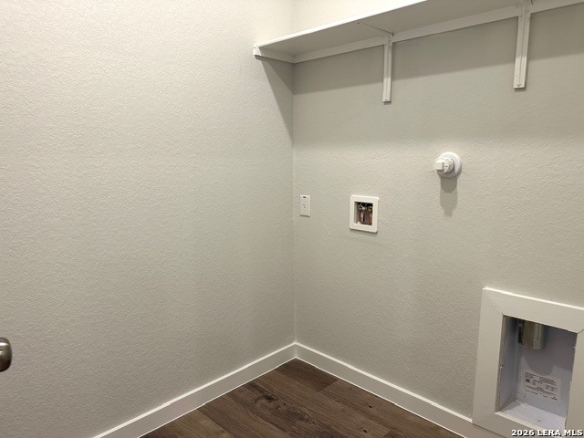 Image 16 of 17 For 9879 Chavaneaux