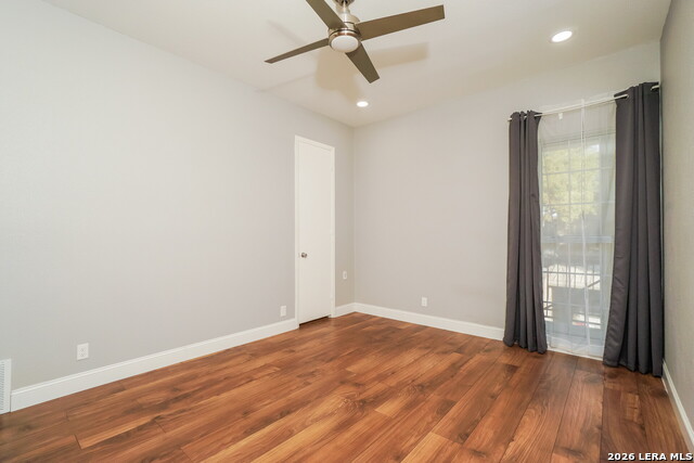 Image 11 of 20 For 7711 Broadway  11 C