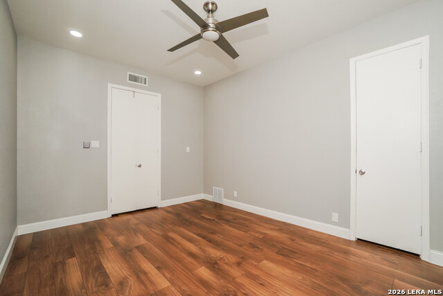 Image 12 of 20 For 7711 Broadway  11 C