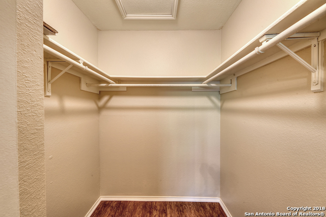 Image 14 of 18 For 4803 Hamilton Wolfe Rd  916