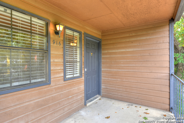 Image 3 of 18 For 4803 Hamilton Wolfe Rd  916