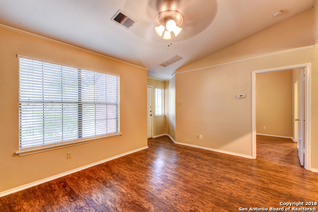 Image 5 of 18 For 4803 Hamilton Wolfe Rd  916