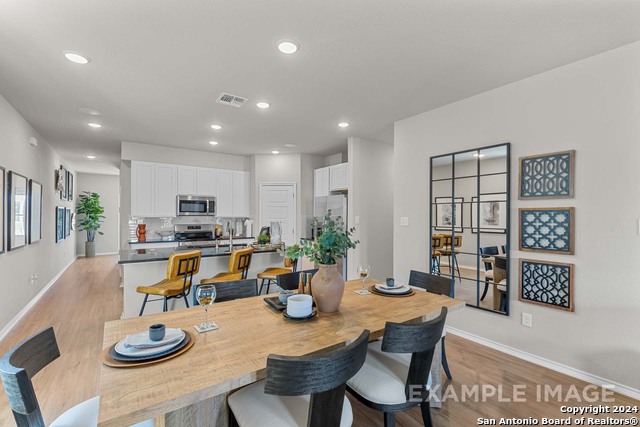 Image 17 of 36 For 2507 Pink Pearl Dr.