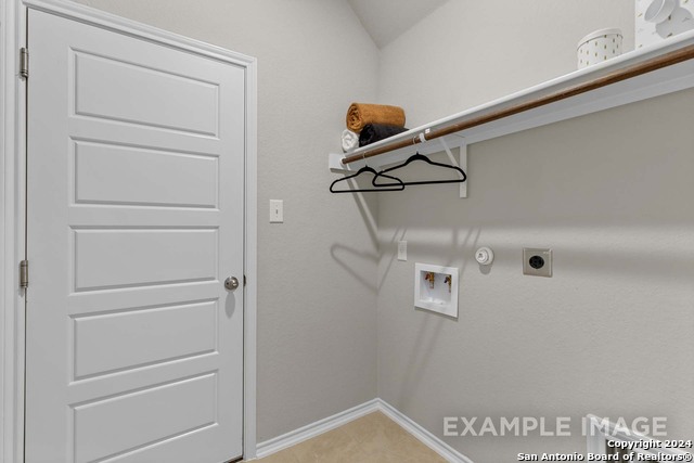 Image 7 of 36 For 2507 Pink Pearl Dr.