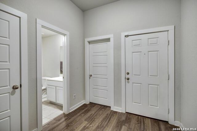 Image 15 of 25 For 6910 Shiraz Way