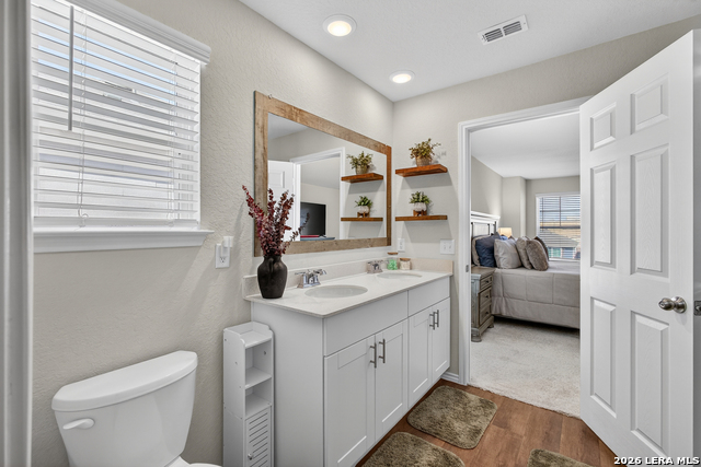 Image 28 of 45 For 13740 Redtail Landing