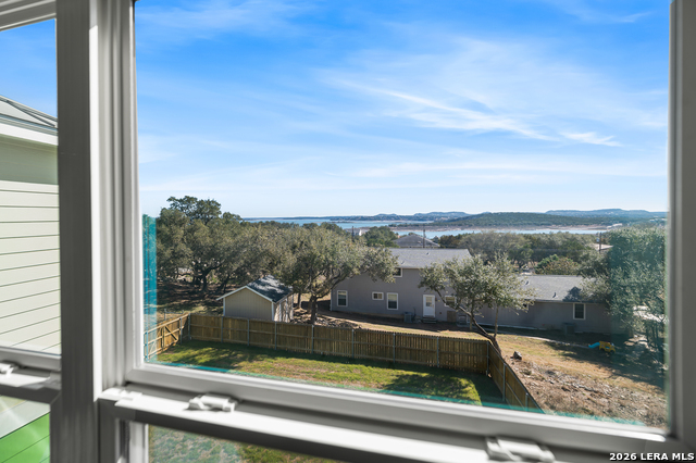 Image 24 of 62 For 1385 Riviera