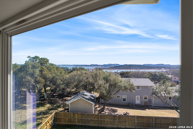 Image 38 of 62 For 1385 Riviera