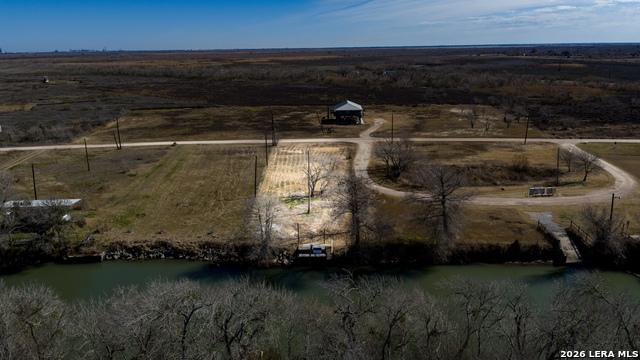 Image 4 of 16 For 205 Guadalupe River