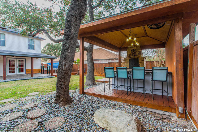 Image 13 of 15 For 8414 Cross  