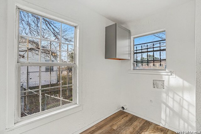 Image 9 of 29 For 2506 Mulberry