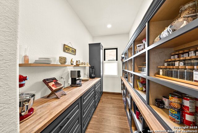 Image 14 of 110 For 120 Western Way