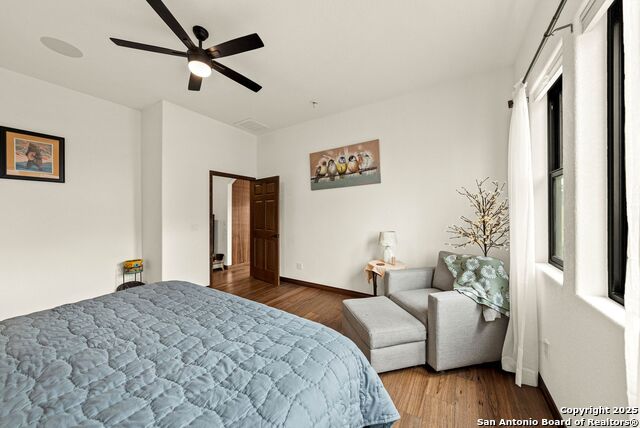 Image 20 of 110 For 120 Western Way