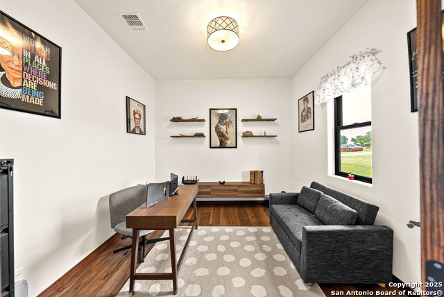 Image 34 of 110 For 120 Western Way