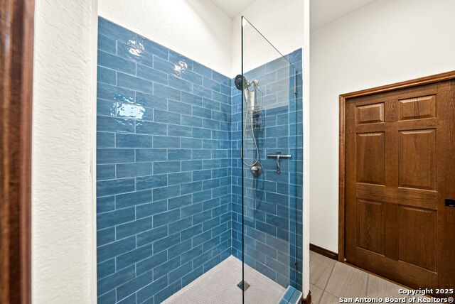 Image 40 of 110 For 120 Western Way