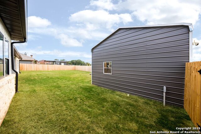 Image 50 of 110 For 120 Western Way