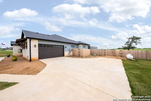 Image 6 of 110 For 120 Western Way