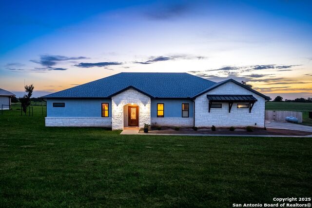 Image 79 of 110 For 120 Western Way