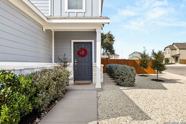 Image 3 of 26 For 175 Honey Oak