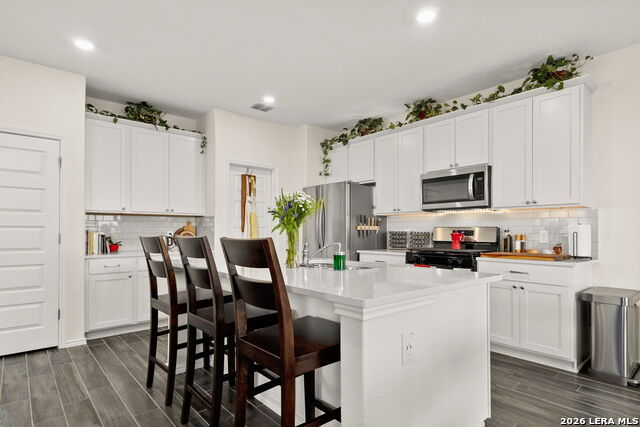 Image 8 of 26 For 175 Honey Oak