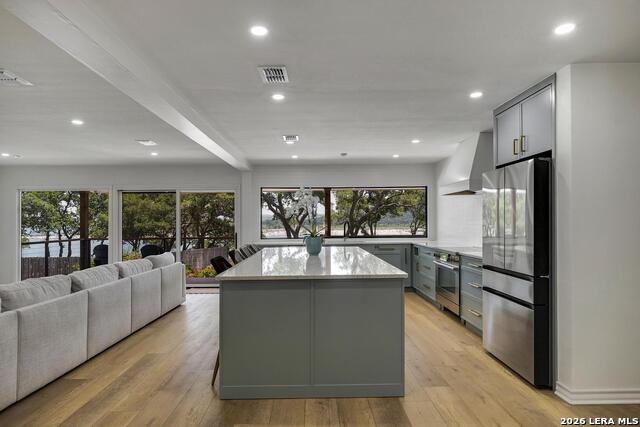 Image 10 of 46 For 772 Lakebreeze