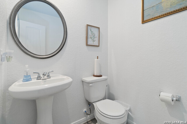 Image 12 of 38 For 8936 Hazel Birch