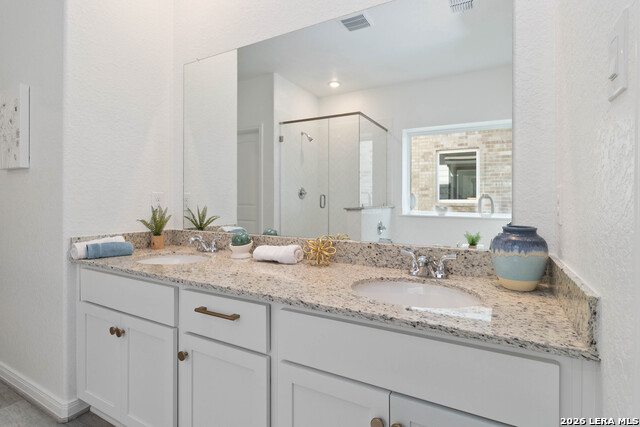 Image 16 of 38 For 8936 Hazel Birch