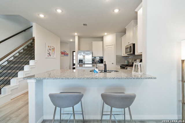 Image 8 of 38 For 8936 Hazel Birch