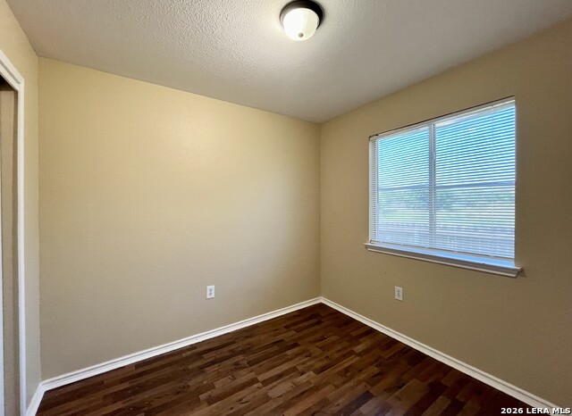 Image 20 of 35 For 6707 Dragon Creek