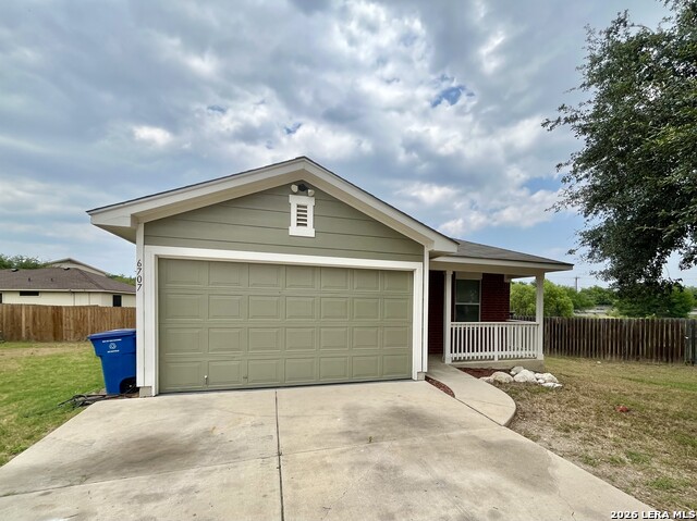 Image 32 of 35 For 6707 Dragon Creek