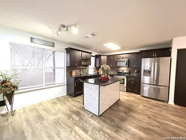 Image 13 of 37 For 9210 New Kenton