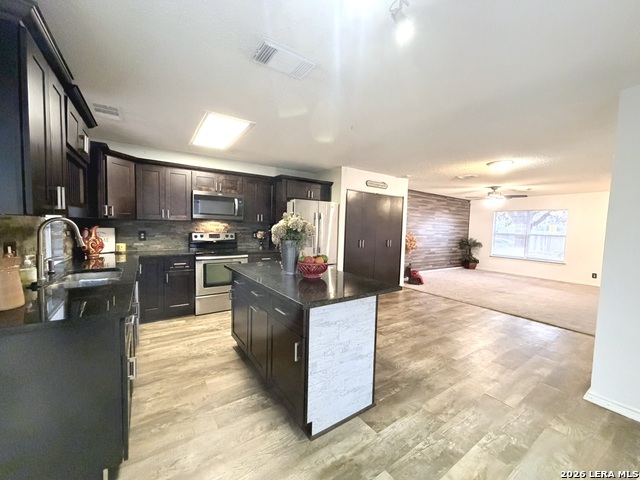 Image 15 of 37 For 9210 New Kenton