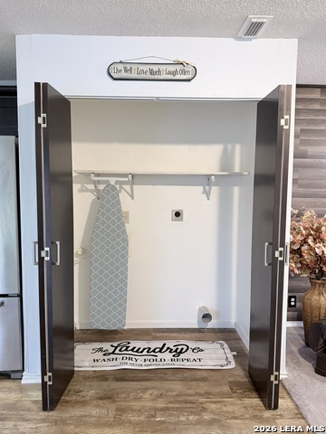 Image 18 of 37 For 9210 New Kenton