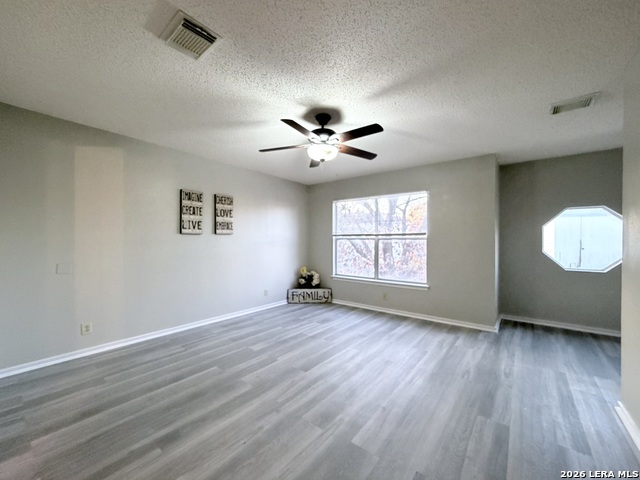 Image 20 of 37 For 9210 New Kenton