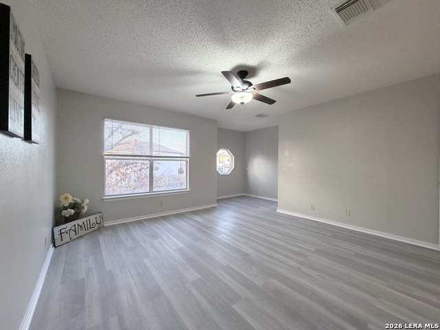 Image 21 of 37 For 9210 New Kenton