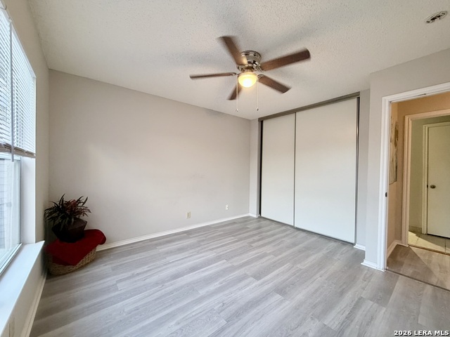 Image 29 of 37 For 9210 New Kenton